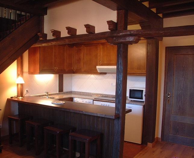 Apartamentos Villa De Потес Екстериор снимка